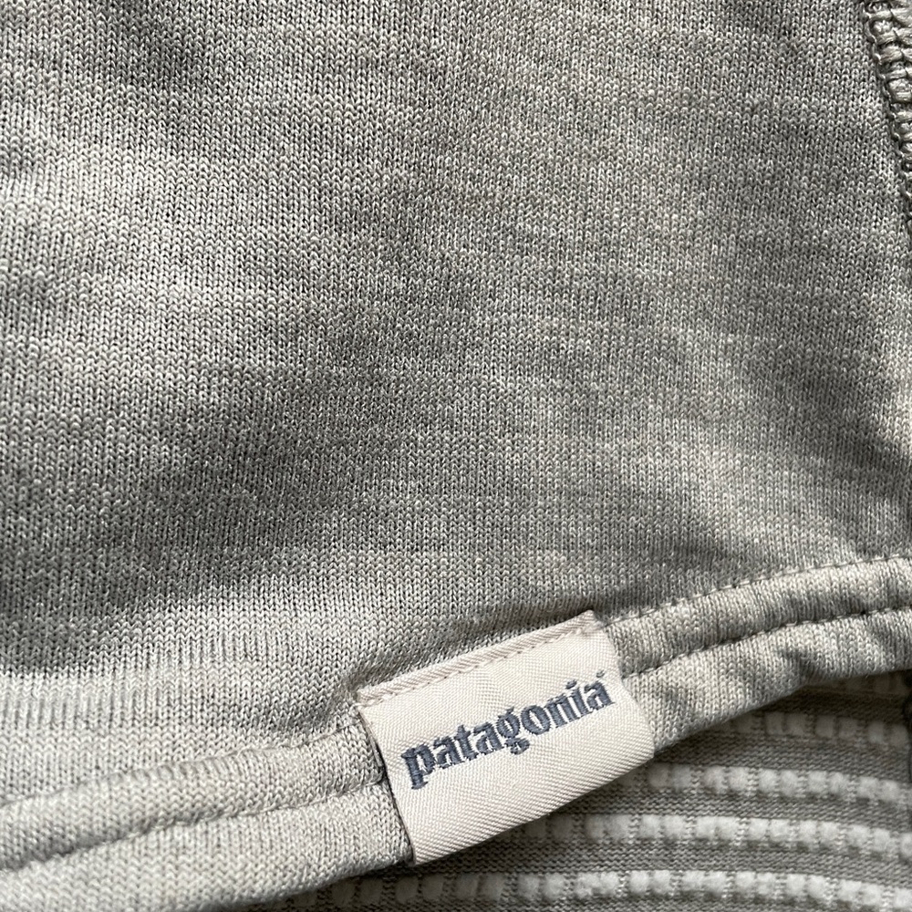Patagonia Capilene® 4 Expedition Weight 1/4-Zip Gray Hoody Size Medium - Picture 9 of 9